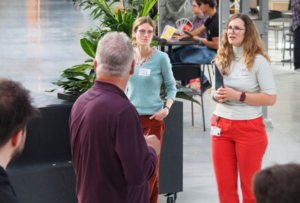 Monika Pröbster und Edda Selin beim Wissenschafts-Praxis-Dialog