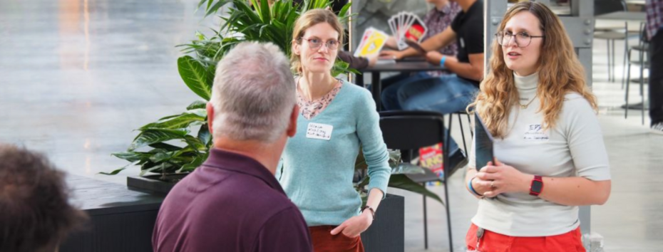 Monika Pröbster und Edda Selin beim Wissenschafts-Praxis-Dialog